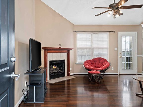 4th image of 3854 Marla Cir