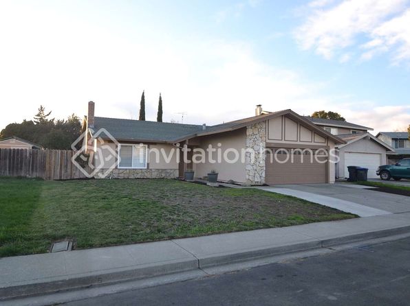 1104 Jeanne Ct