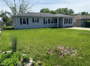 2204 E 9th St, Sedalia, MO 65301