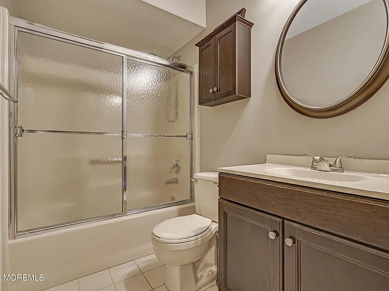 256 Tennis Ct — Photo 25