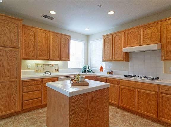 2nd image of 216 Elias Dr