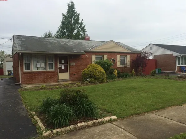 3011 Devonshire Rd, Allentown, PA 18103