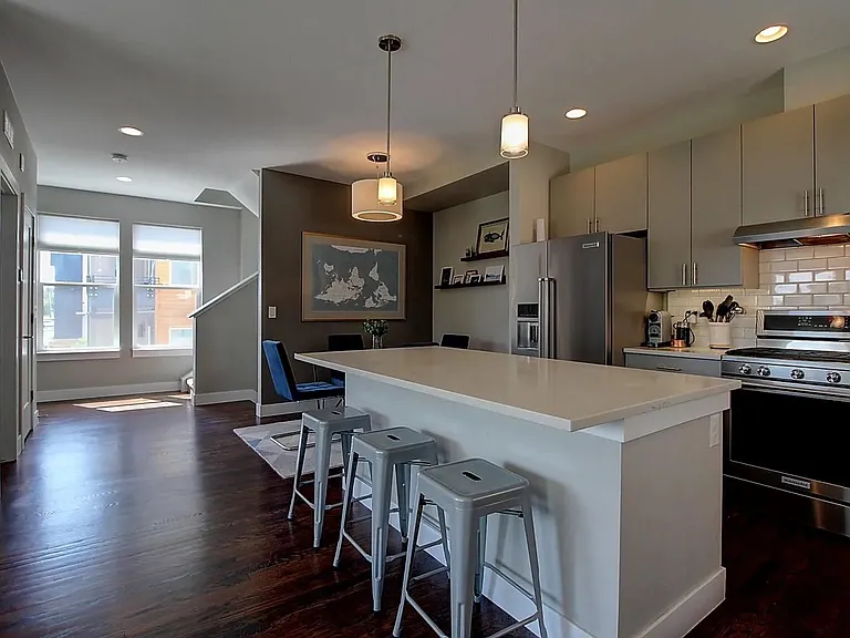 3505 W 16th Ave — Photo 6