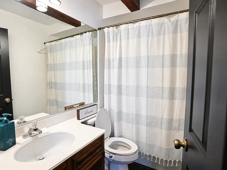 3010 Sweetgum Cir — Photo 36