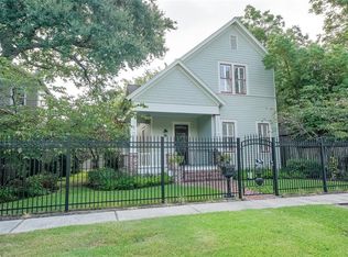 942 Ashland St, Houston, TX 77008