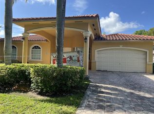 9820 NW 26th St, Doral, FL 33172