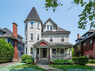 700 Lafayette Ave, Buffalo, NY, 14222