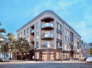 3808 N Lincoln Ave #202, Chicago, IL 60613