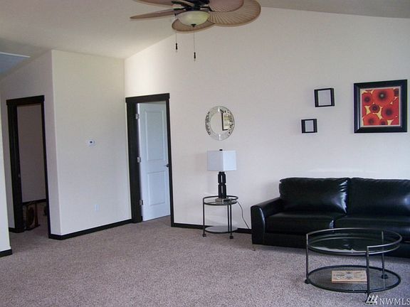 4th image of 27705 80th Ave NW
