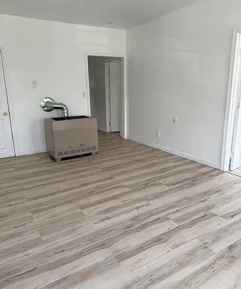 2205 S Main St — Photo 4