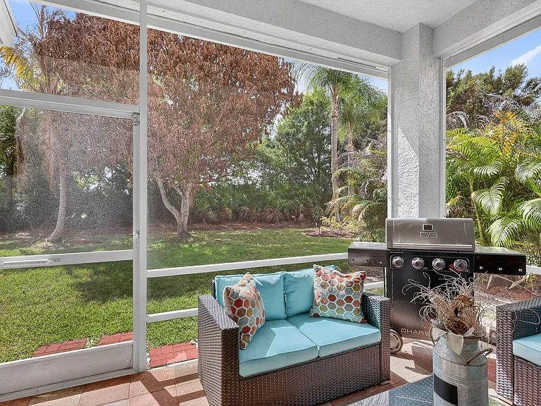 416 SW Horseshoe Bay — Photo 23