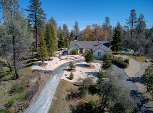 10127 Tilton Mine Rd, Redding, CA 96001