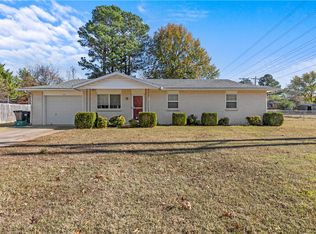 1203 Thomas Blvd, Springdale, AR 72762