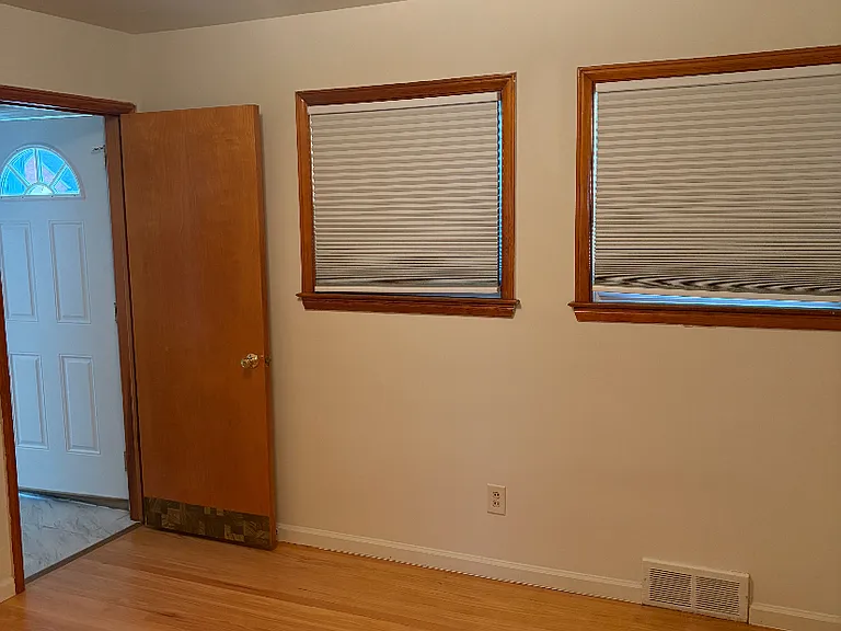 8949 Fox Ave — Photo 13