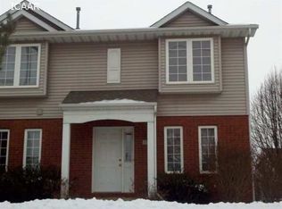 1556 McKinley Pl, Iowa City, IA 52246