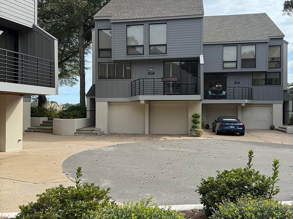 1st image of 327 Bradley Drive