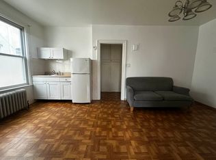 30-84 37th St #2F, Astoria, NY 11103