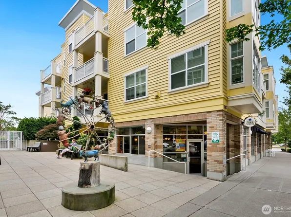 2901 NE Blakeley Street #306, Seattle, WA 98105