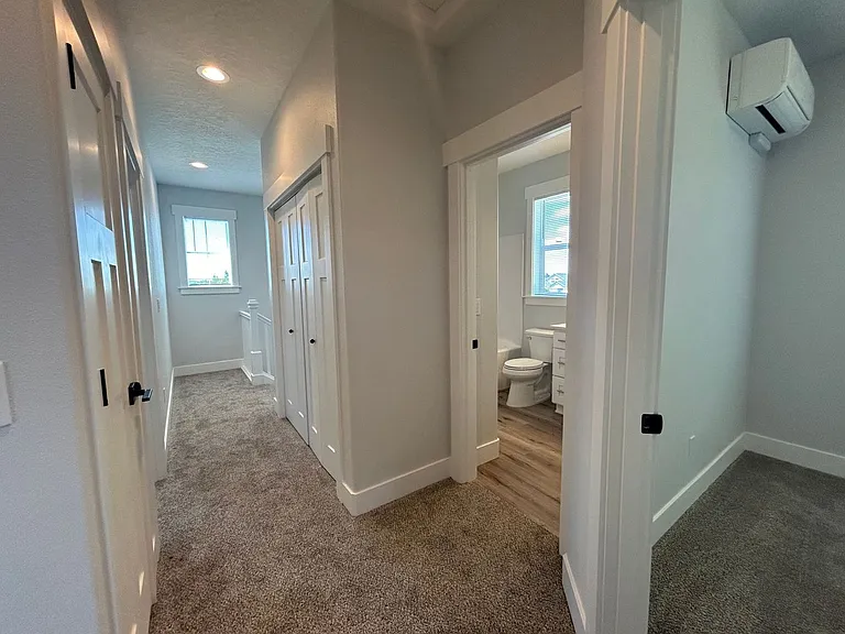 786 Maple St — Photo 12