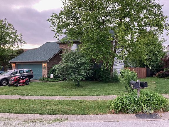 2nd image of 118 Cottage Garden Ln