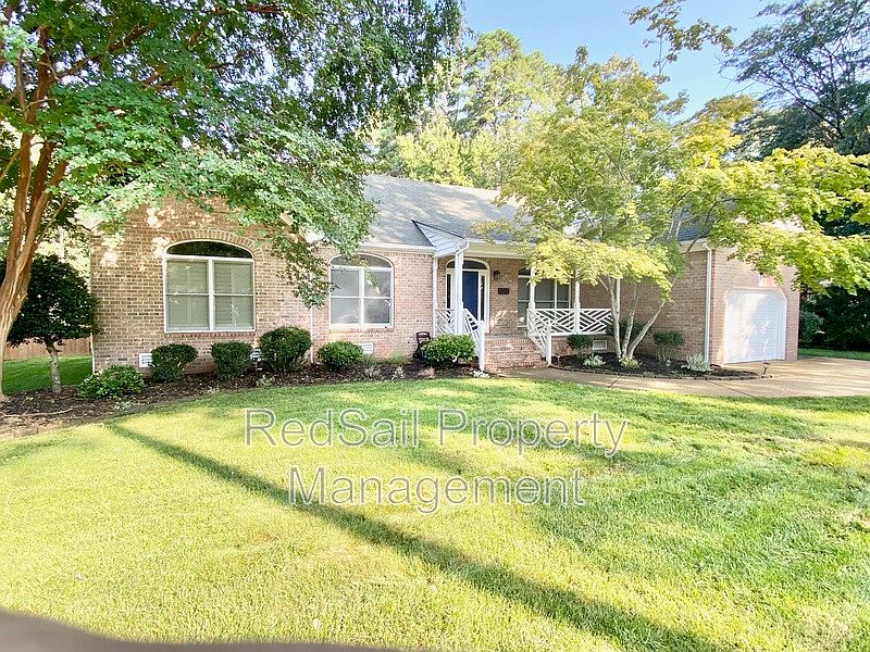 1st image of 809 Captain John Smith Rd