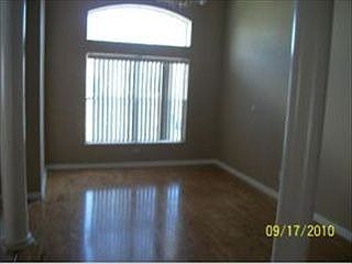3rd image of 4129 Chastain Dr