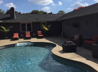 740 Parkins Mill Rd, Greenville, SC 29607