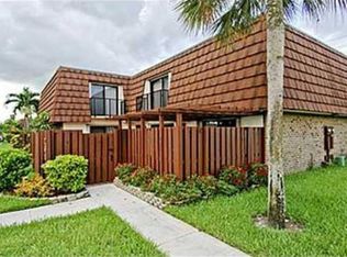 761 SW 120th Way, Davie, FL 33325