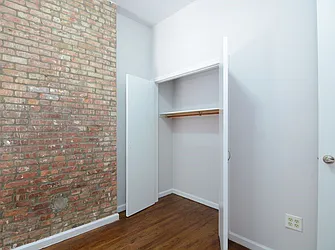 Rented by Empire Deeds LLC 