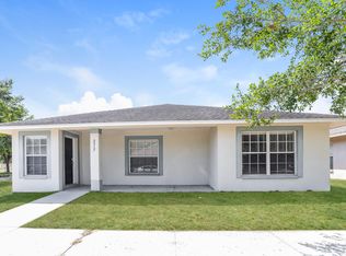 2313 Pleasure Run Dr, Ruskin, FL 33570