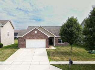 5633 Battersea Ln, Plainfield, IN 46168