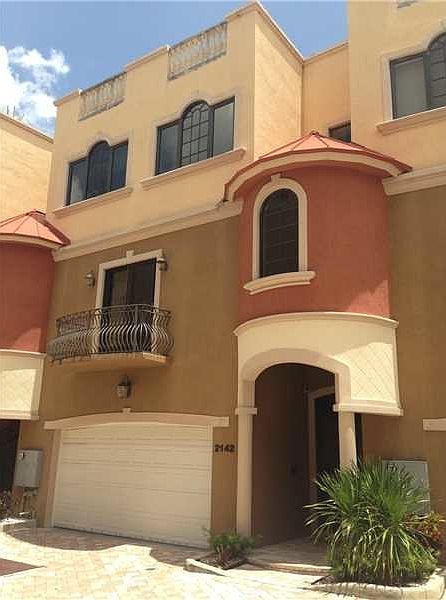 1st image of 2142 SE 7th St