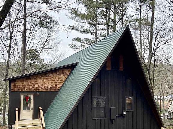 3rd image of 4456 Leaning Beech Dr