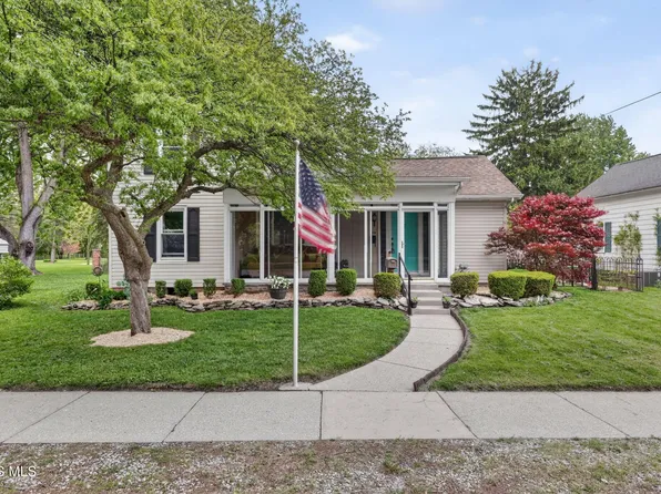110 West St, Swanton, OH 43558
