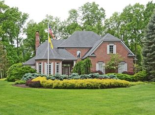 32361 Regency Ct, Avon Lake, OH