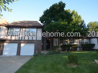 10017 Carrie Ln, Merriam, KS 66203