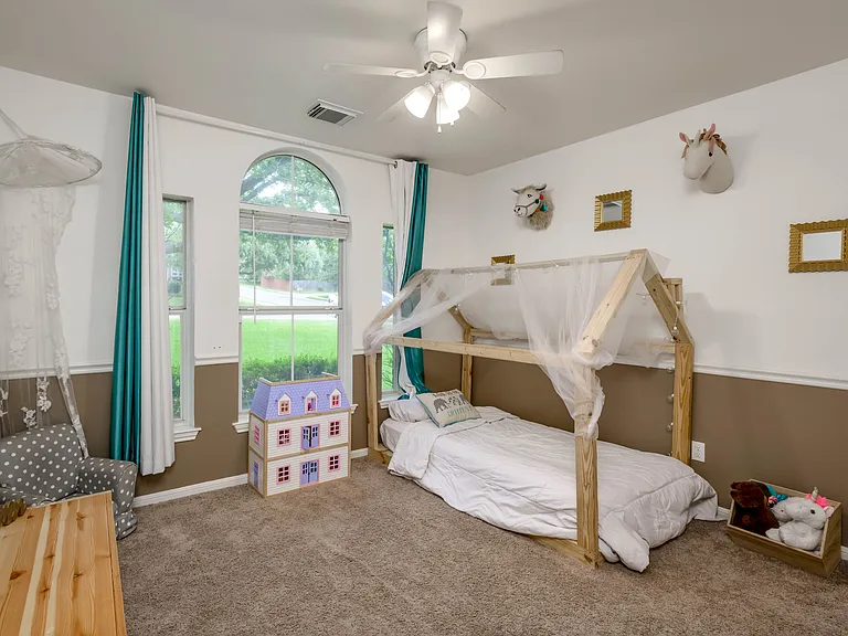 3625 Hawk Ridge St — Photo 25