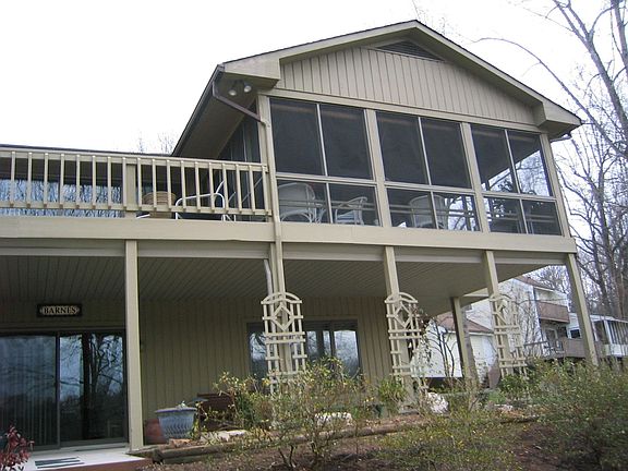 4th image of 526 Anchor Dr