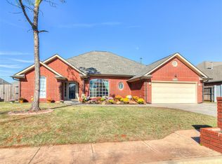 2721 NW 158th St, Edmond, OK 73013