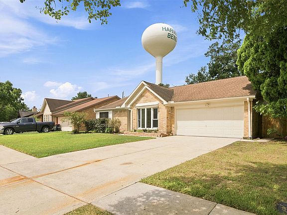 3rd image of 11123 Rippling Meadows Dr