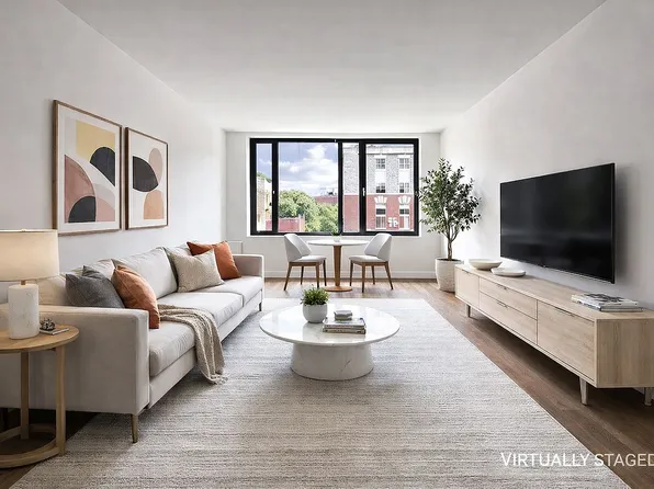 211 E 13th St #6D, New York, NY 10003