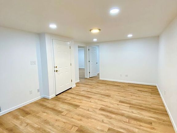 4th image of 9000 W 74th Ave #B