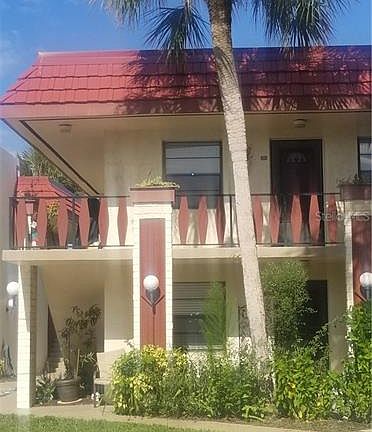 Home For Sale In RIVERHOUSE