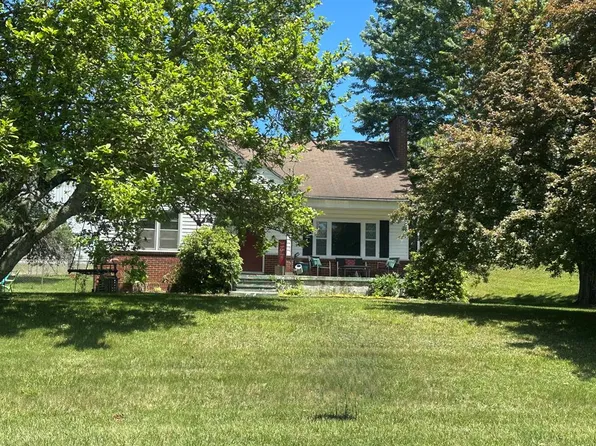 713 Powerhouse Rd, Independence, VA 24348