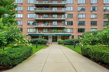 Rented by Julianna Realty Corp