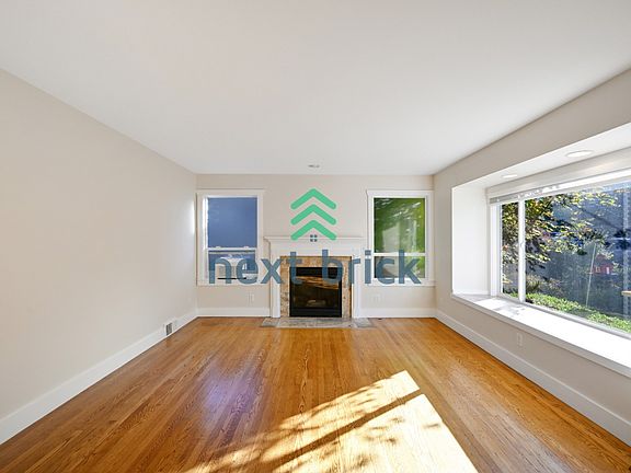 3rd image of 3850 24th Ave W