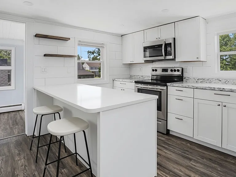 5 Shippen Ave #2 — Photo 8