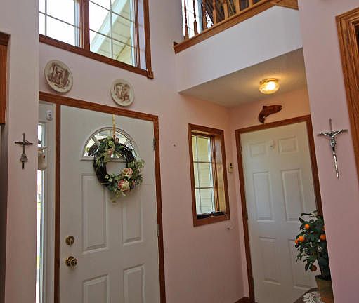 4th image of 382 Voyager Dr