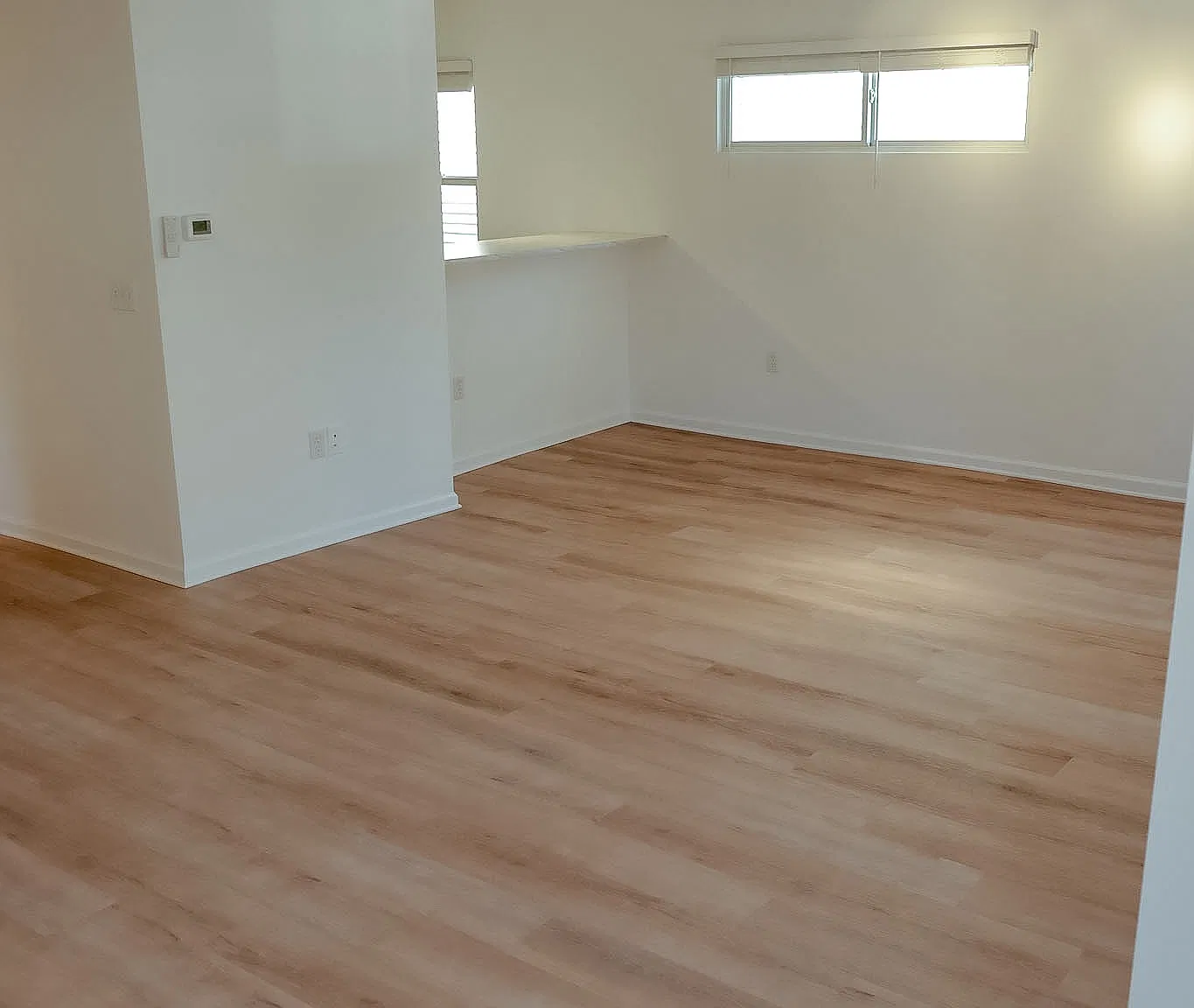 2 bed, 1080 sqft, $2,500 — Photo 4