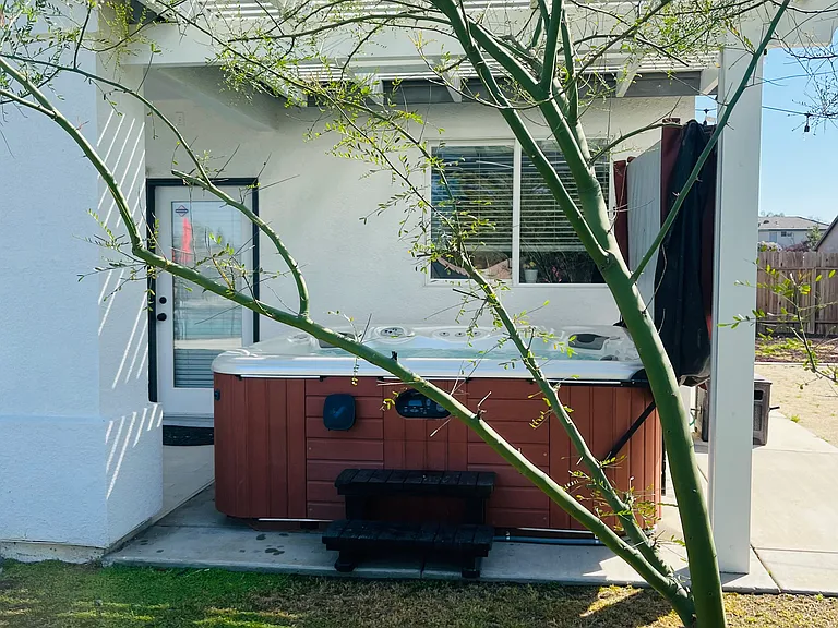 14810 Central Coast St — Photo 46